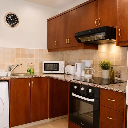 2 Bedroom E8 Located Pool Level, Sea View, Free Wifi 아파트