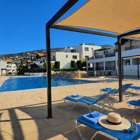 Апартаменты 2 Bedroom E8 Located Pool Level, Sea View, Free Wifi