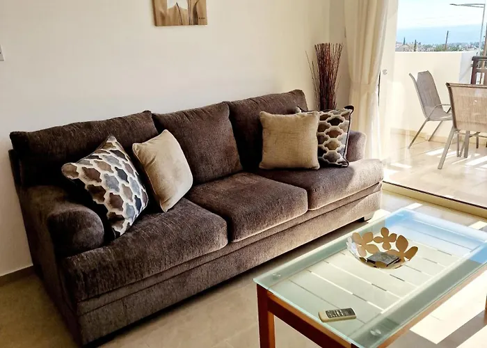 2 Bedroom E8 Located Pool Level, Sea View, Free Wifi Lejlighed *